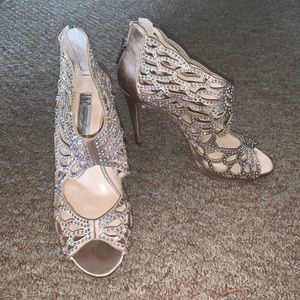 INC Flashy heels